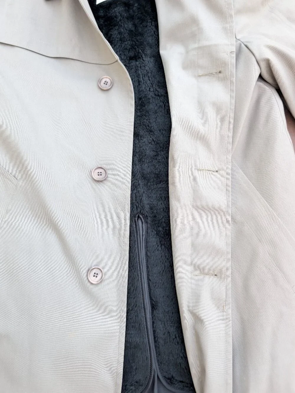 Vintage London Fog Men's Tan Beige Trench Coat Point Collar Button-Tab Sleeve 38